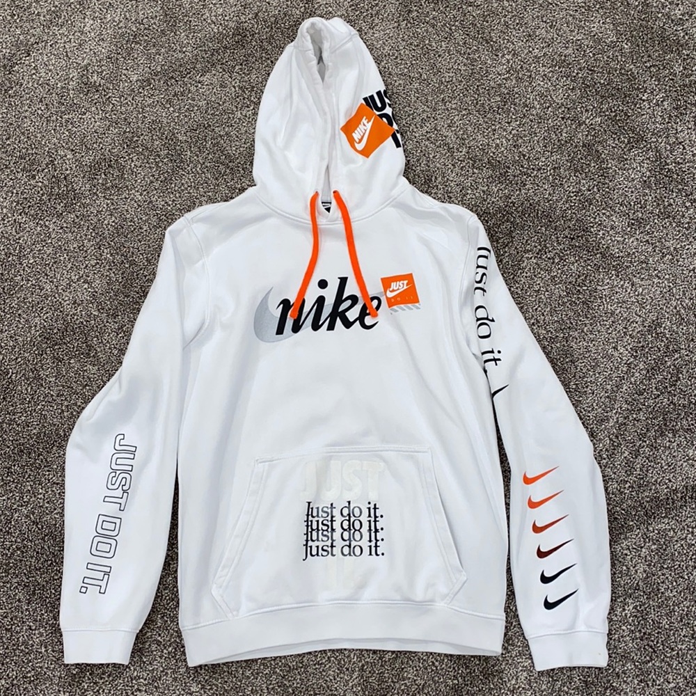 nike hoodie